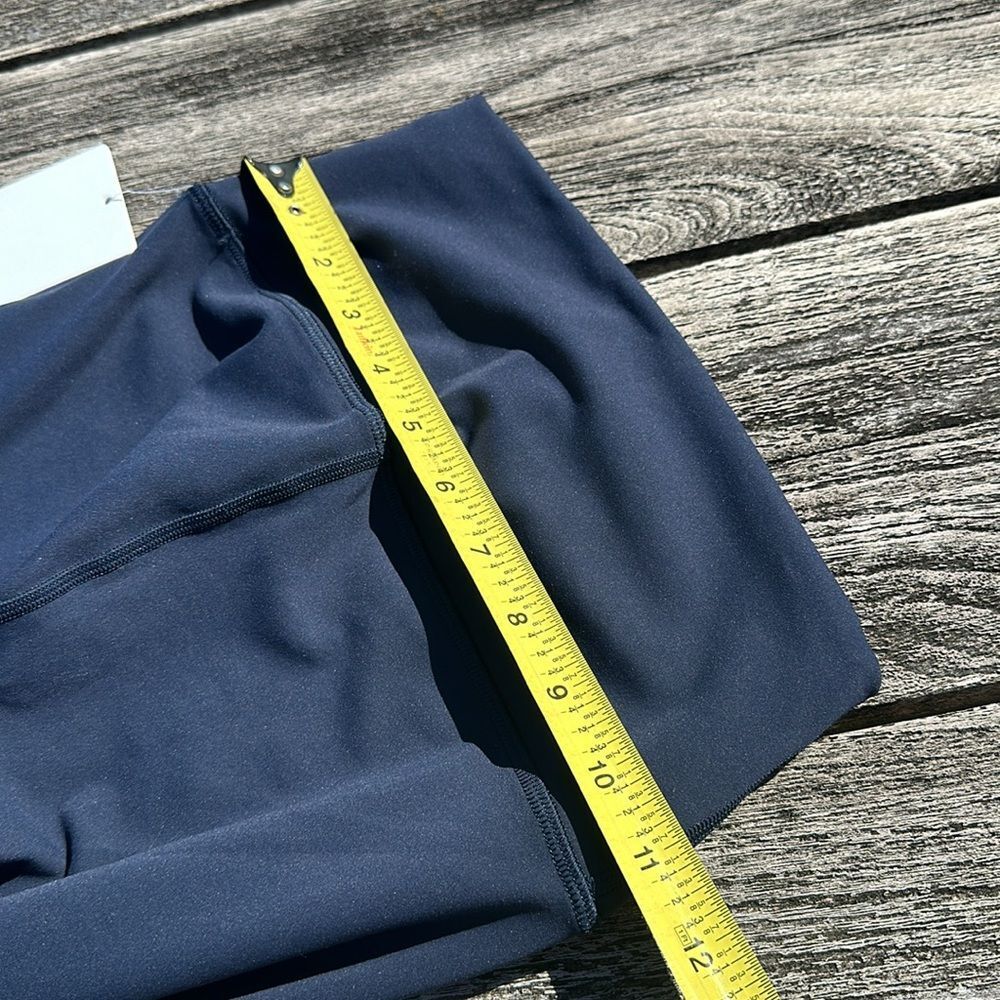 Lululemon Wunder Train High-Rise Crop 23" True Navy Blue Women's Size 4 NWT - Picture 4 of 5